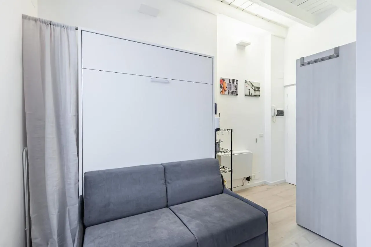 Easylife - Accogliente Monolocale In Porta Venezia Apartment Milan 0*,
